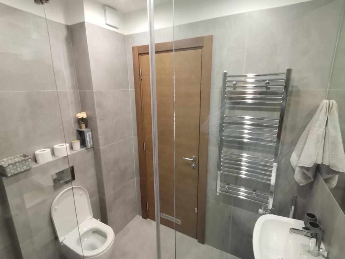 Hill Dreams Lux Apartment Белград Екстериор снимка