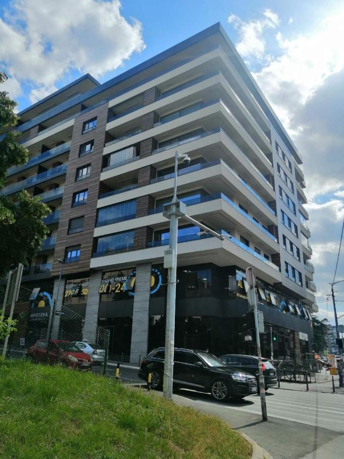 Hill Dreams Lux Apartment Белград Екстериор снимка
